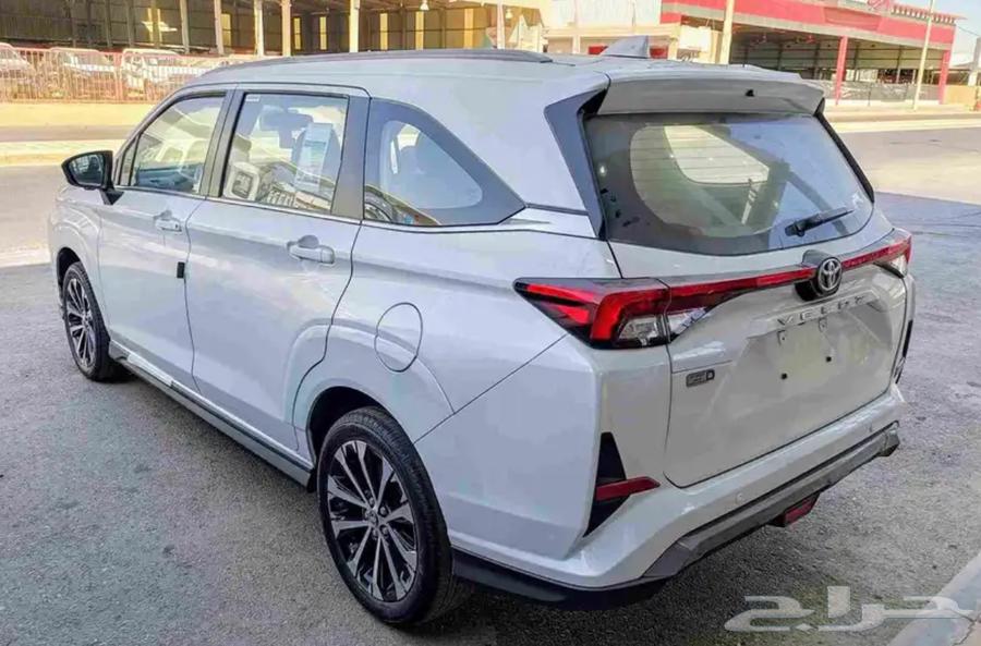 تويوتا فيلوز جي ال اكس 202564370337547137112
