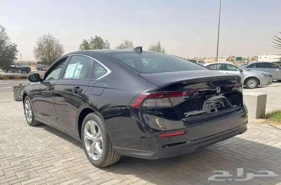 هوندا اكورد LX استاندر بنزين 2025 سعودى63764448792834111