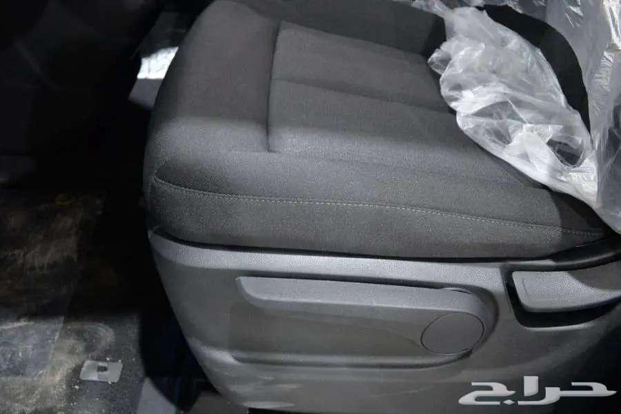 هيونداي استاريا ديزل 202564366863930243112