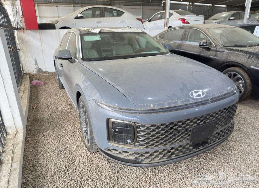 عرض خاص ازيرا كالجرافى 2024 اصفار ب 172500 ريال شامل64412655225218113