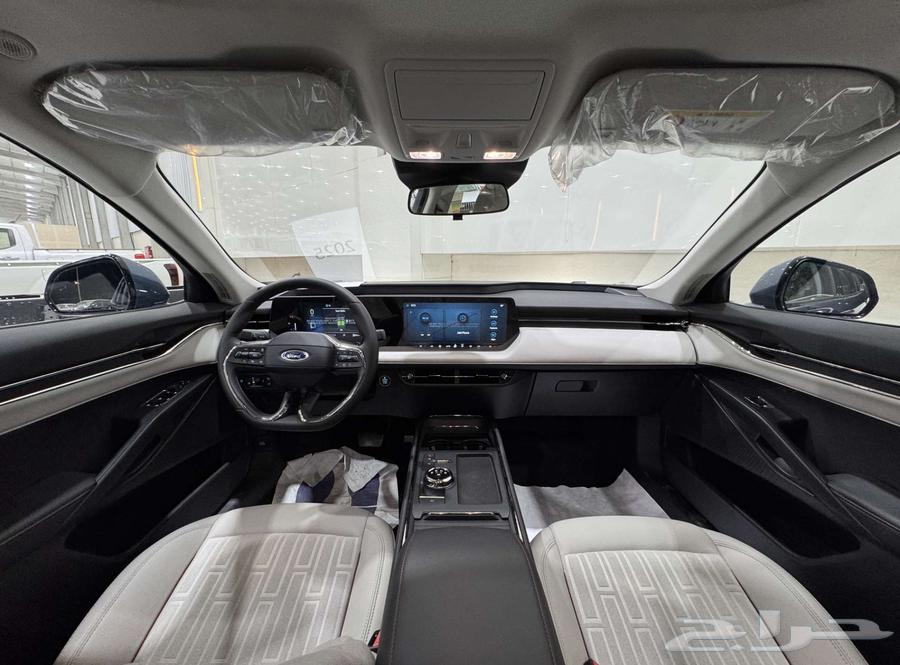 فورد توروس ترند بنزين 2025 سعودي كاش وأقساط64367668724609114