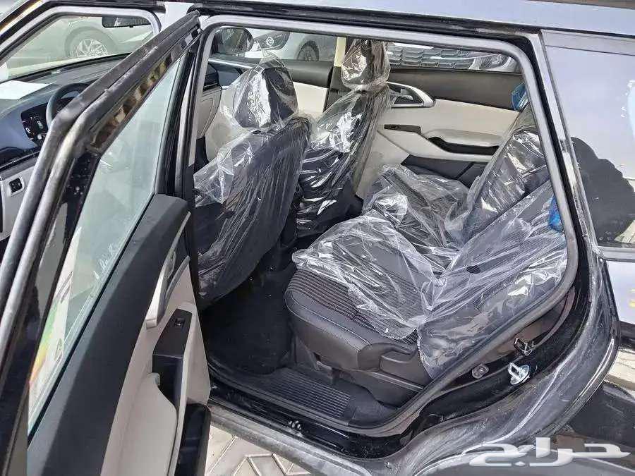 كيا كارينز 2025 كاش وتقسيط64368703163906114