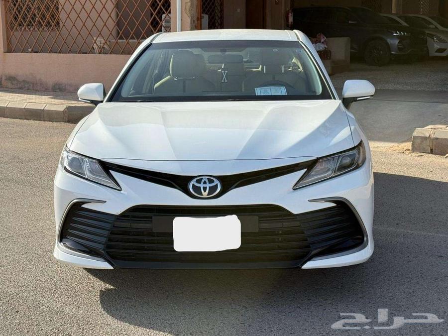 تويوتا كامري طيس بنزين 2023 مستعملة سعودي64369557225091112