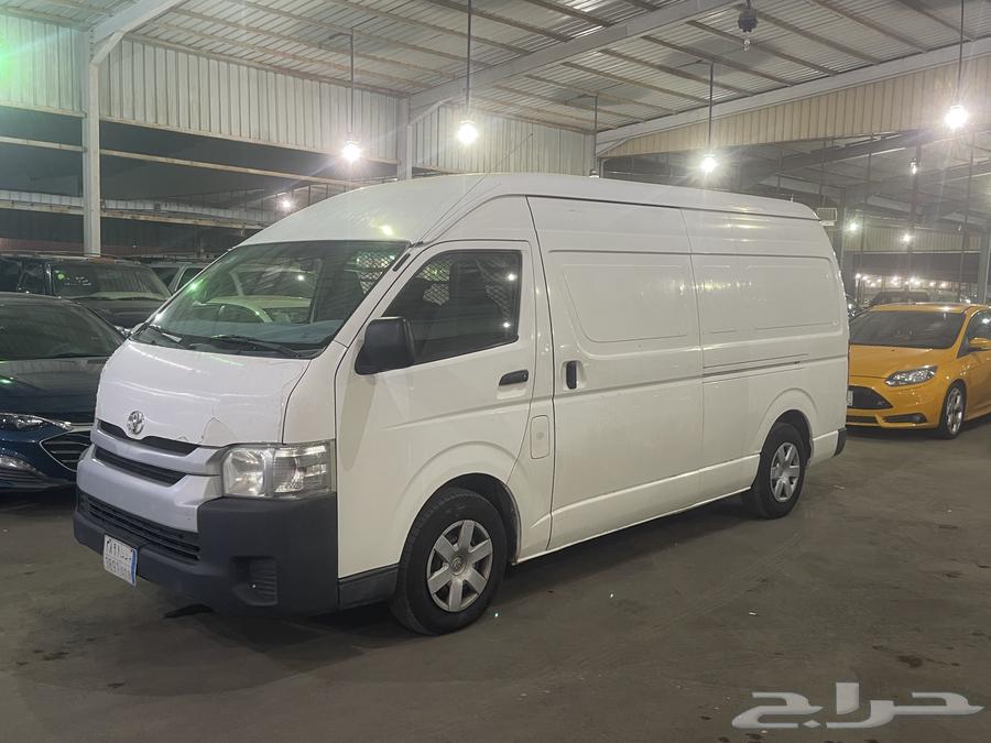 باص تويوتا بضاعه سقف عالي201764370957976834110