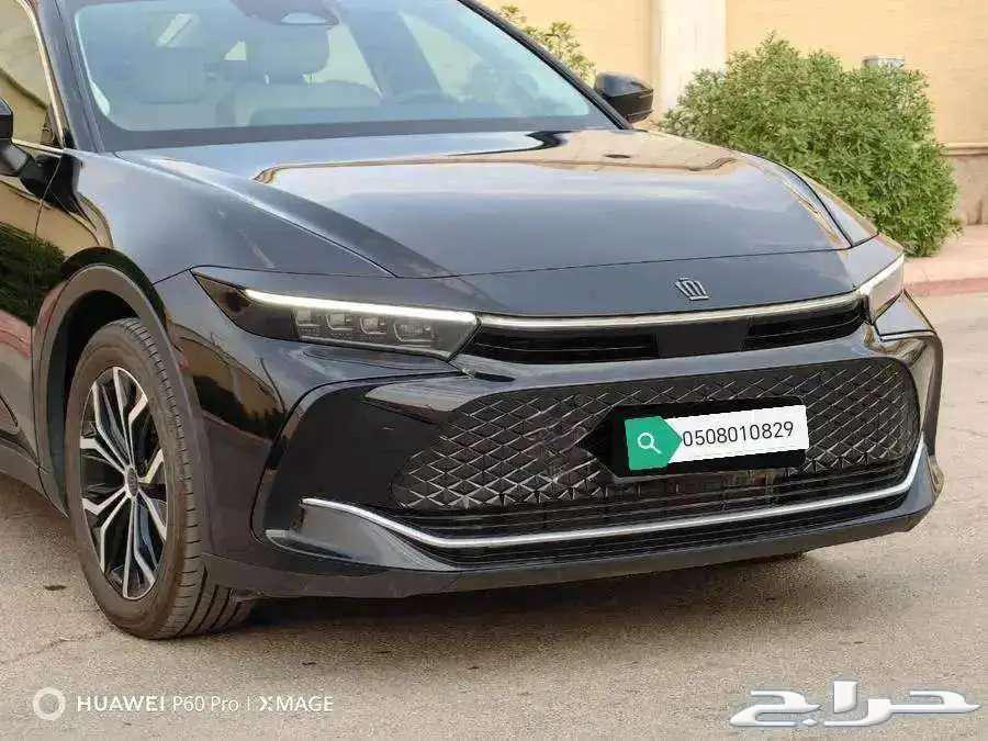 كراون بريميوم اسود 202364371045280131111