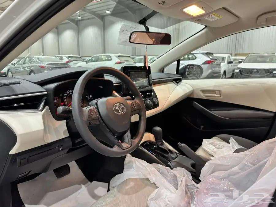 تويوتا كورولا XLi محرك 2.0 موديل 202564377137744641112