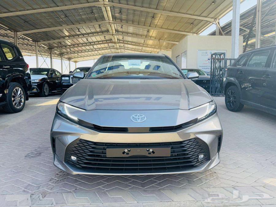 كامري E استاندر طيس خليجي الساير 2025 بالنقد والتقسيط64361091954435111