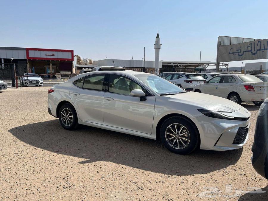 كامري E 2025 نقد وتقسيط64361062493313111