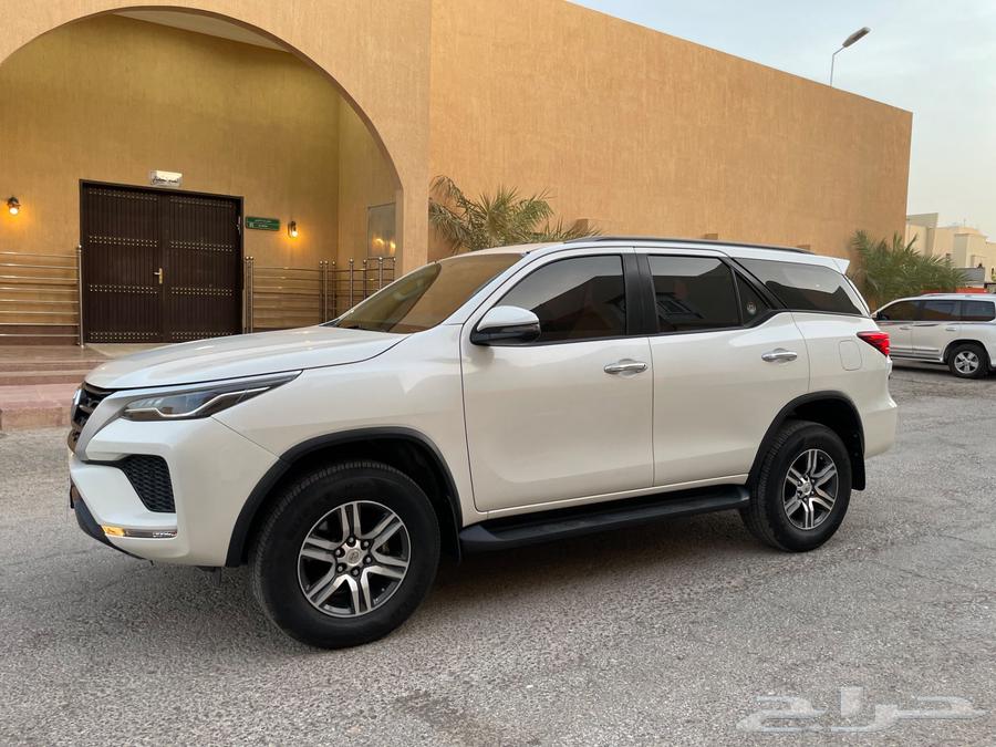 للبيع تويوتا فورشينر EXR64361577727874112