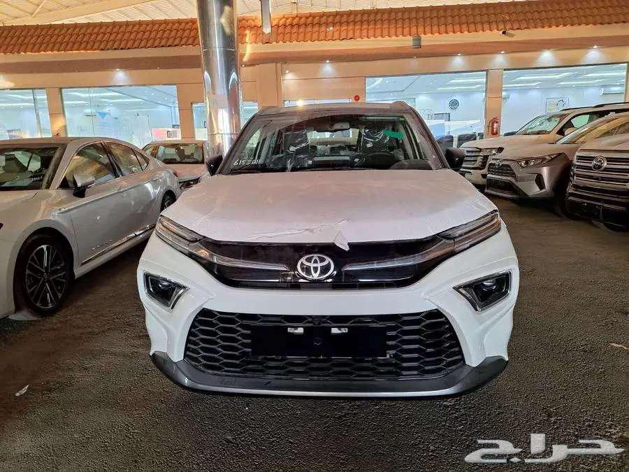 تويوتا اوربان كروزر فل 2025 GLX (كاش-اقساط)64362438472962110