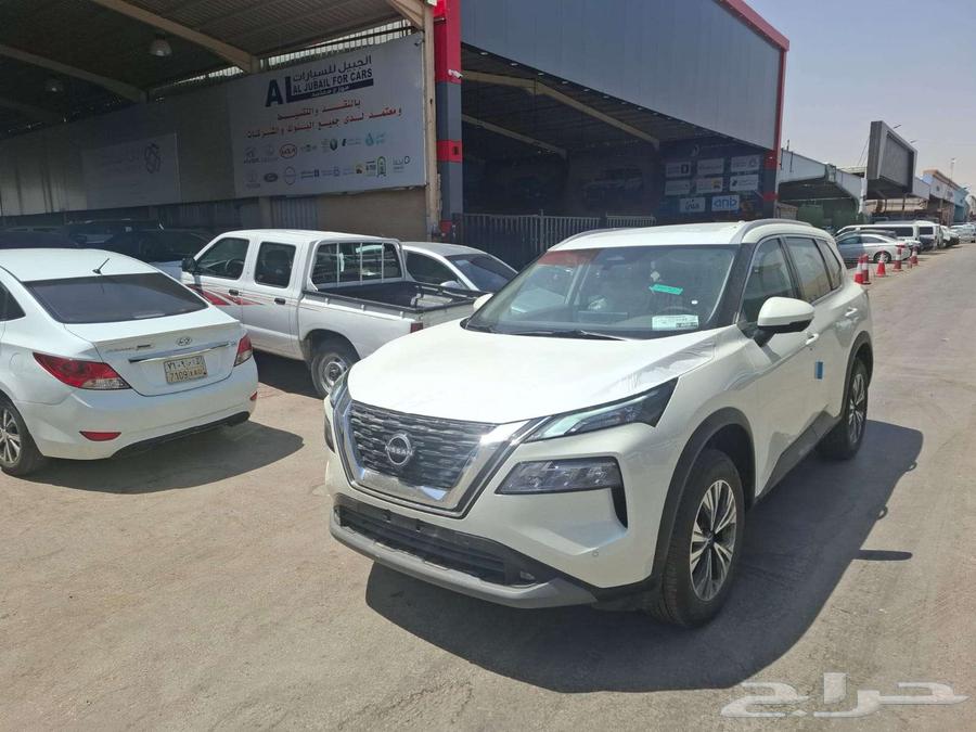 نيسان اكس تريل SV دبل 7 راكب وكيل سعودي بترومين202564363830319105110