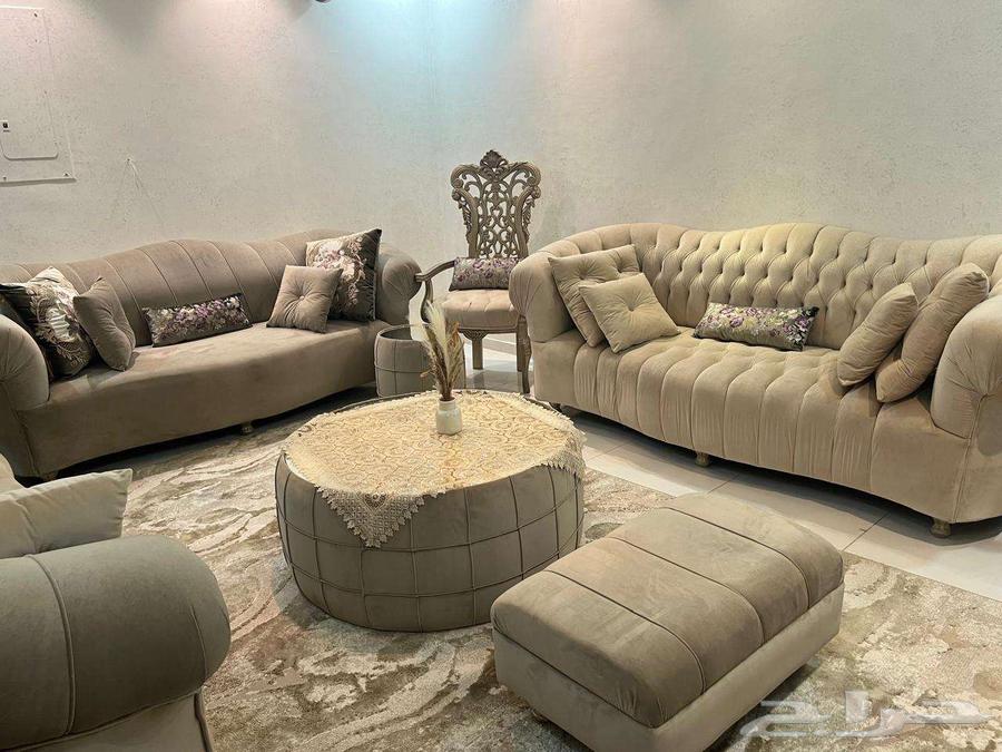 Sofa sufficient for 12 to 13 people64141527471107112