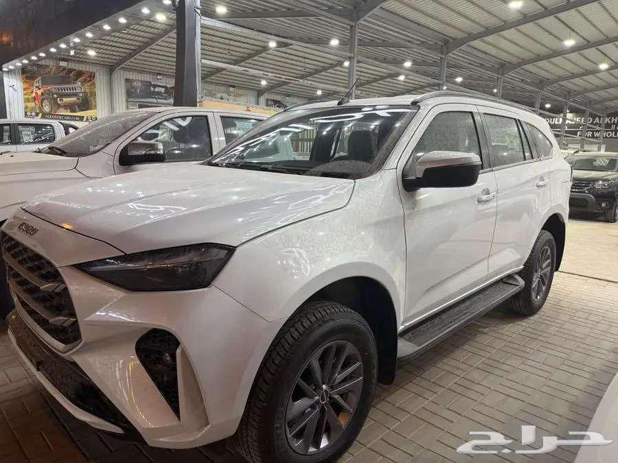 يسوزو MUX لميتد 2025 قير اوتماتيك ديزل دبل64365557259651111