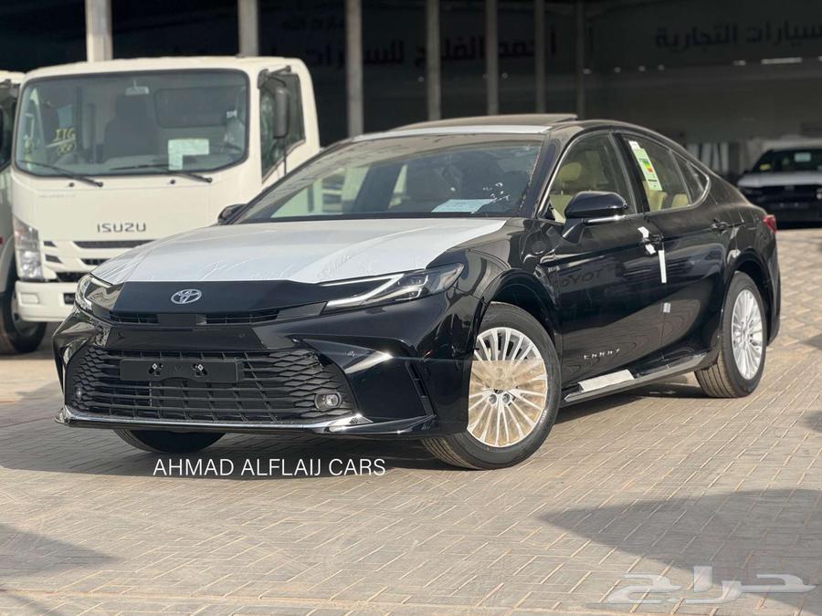تويوتا كامري 2025 بلسE هايبرد بالنقد والتقسيط64367040395139112