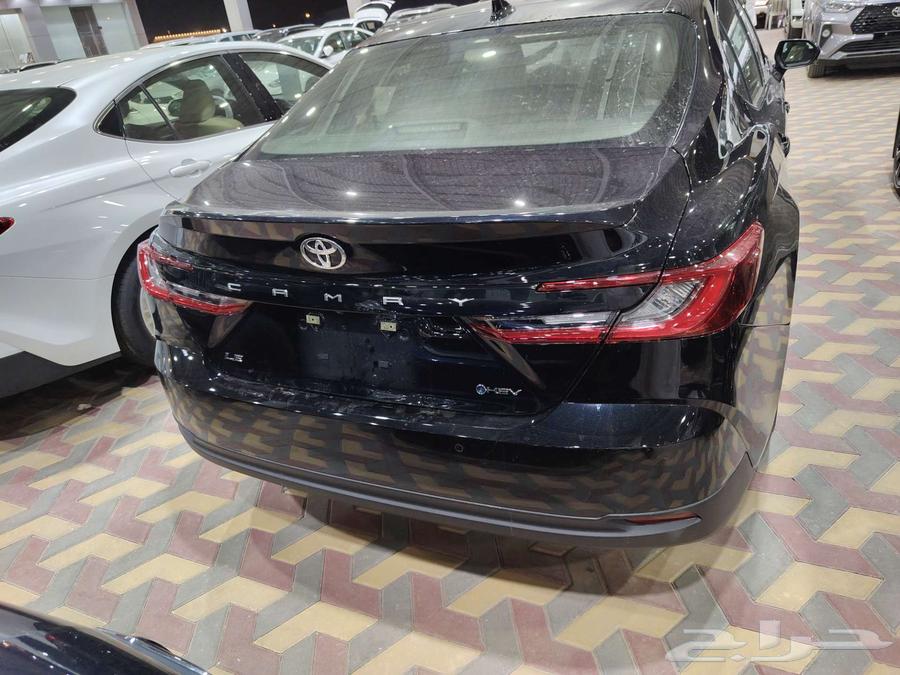 كامري LE هايبرد 202564366775794307111