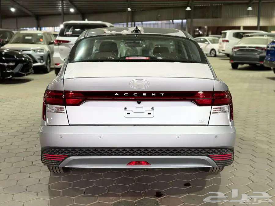 Accent Standard Model 202564366834175107110