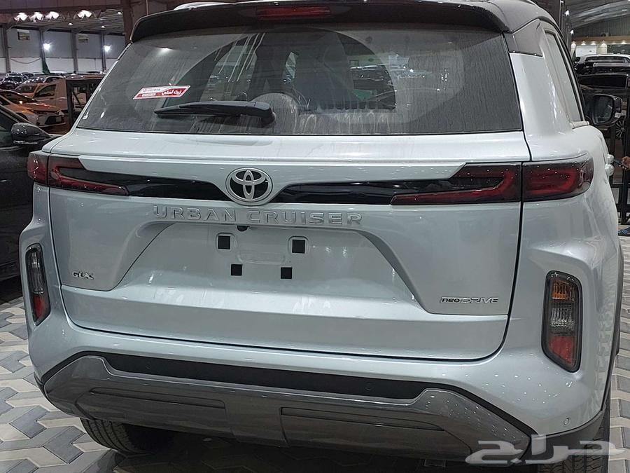 تويوتا اوربان كروز فل 2025 - متوفرة- فل وستاندر64366952936451114