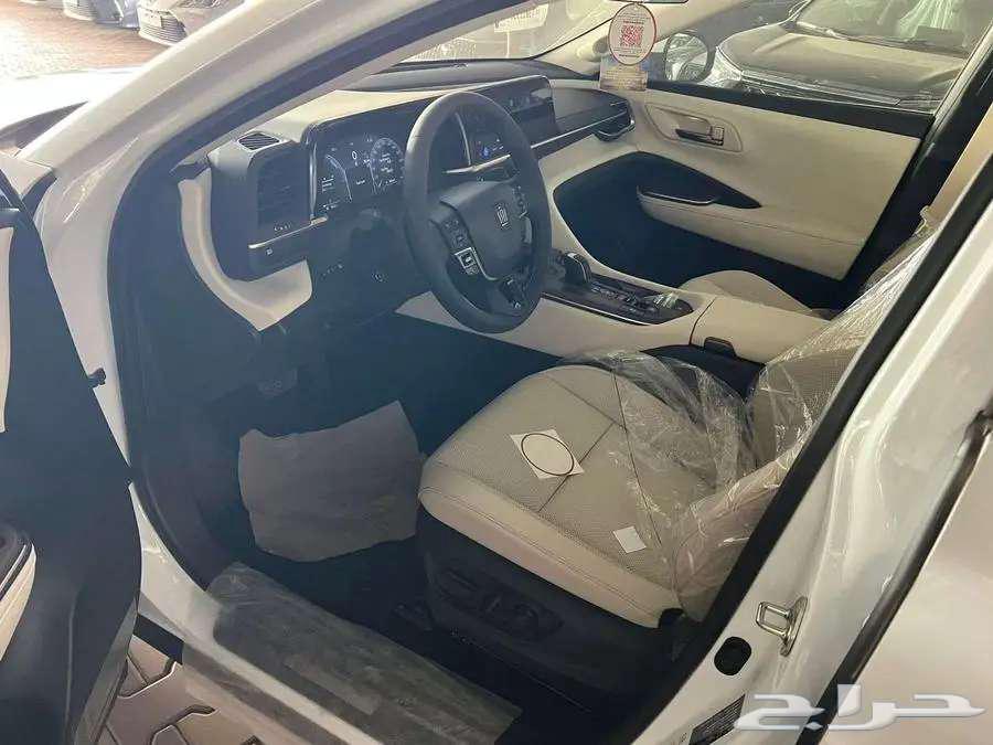 تويوتا - كراون - 2026 - بريميوم - سعودي64367011235074113