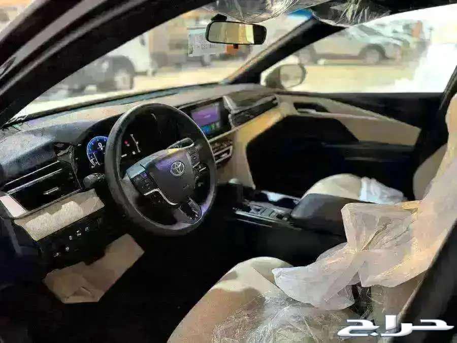 تويوتا كامري E بنزين 2025 جميع الالوان64367187381251114