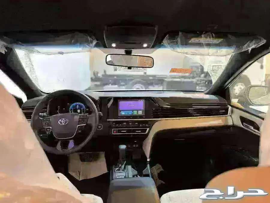 تويوتا كامري E بنزين 2025 جميع الالوان64367187381251113