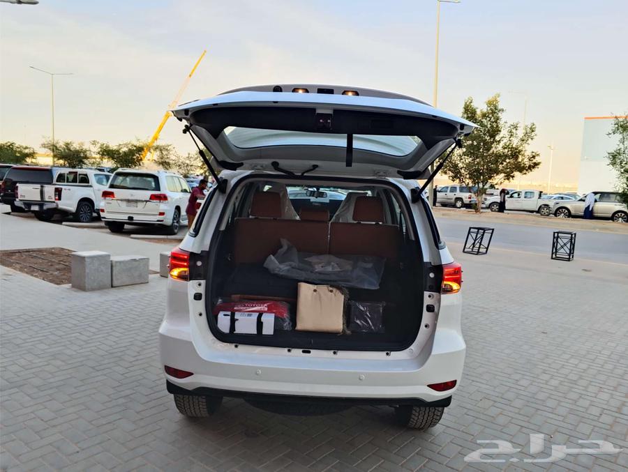 تويوتا فورتشنر GX2 بنزين دبل 2025 الاقل سعر64366775819137112