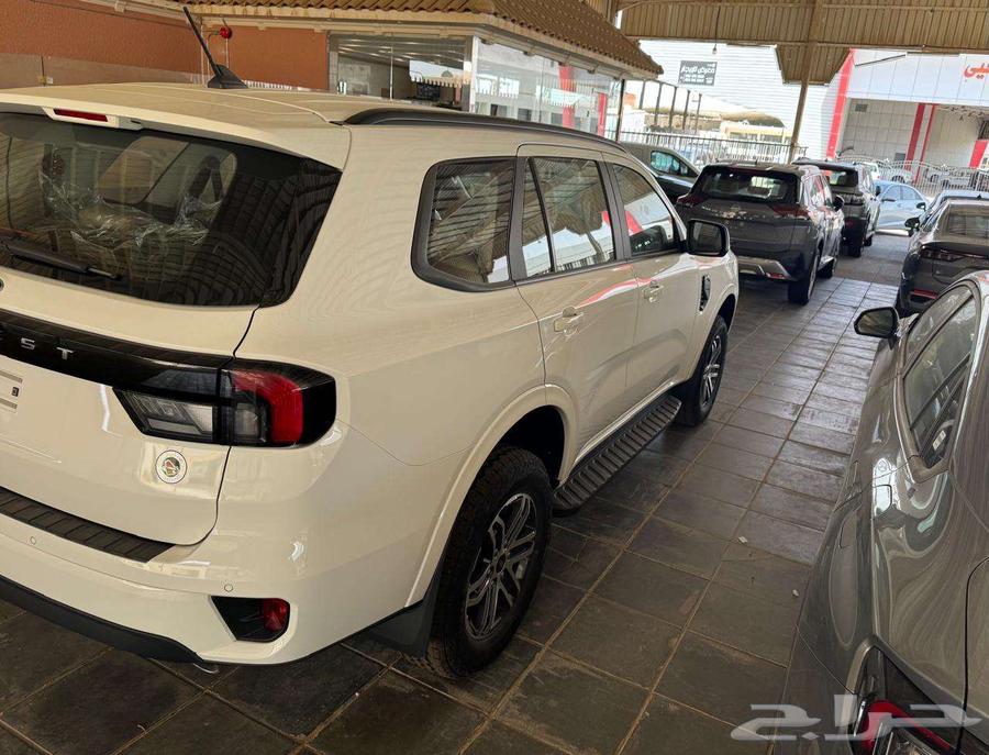 فورد ايفرست XLS بنزين موديل 2025 تقسيط ونقدا64366775833730112