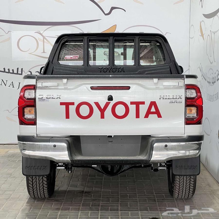 تويوتا هايلوكس SGLX م2.7 بنزين تماتيك 202564362149895682113