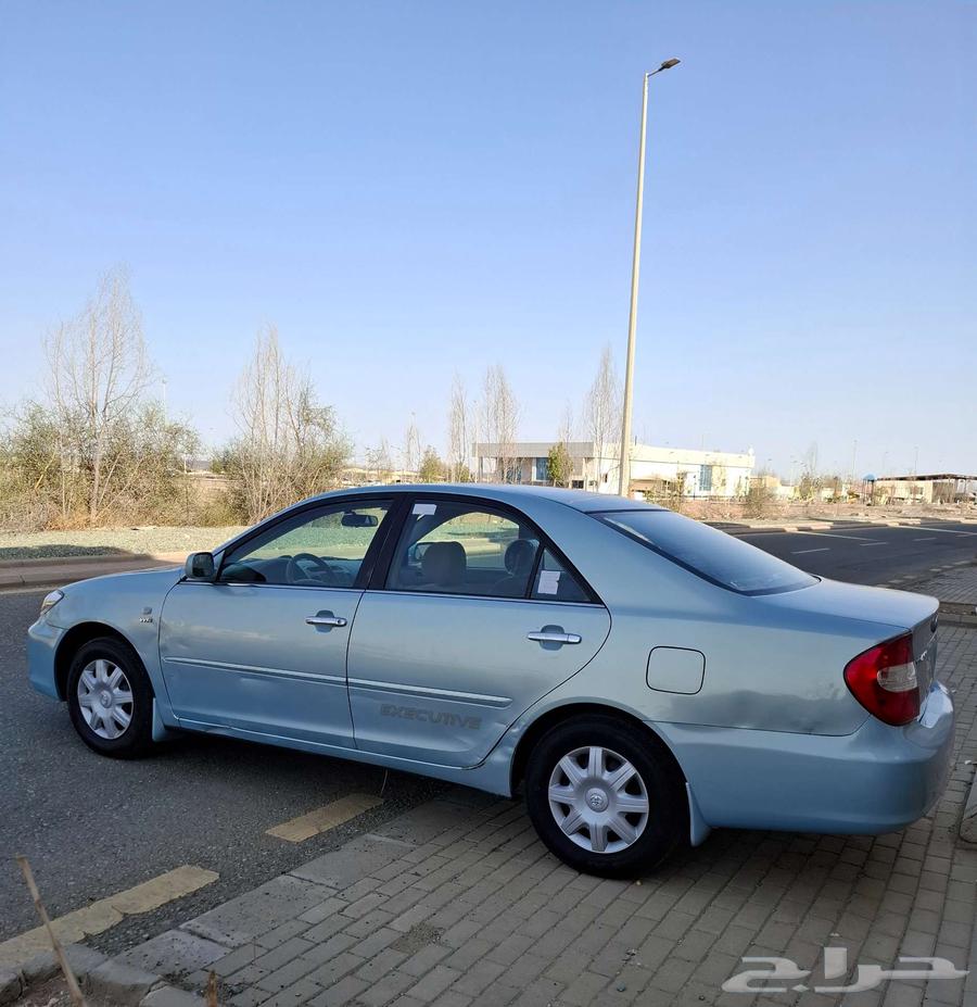 تويوتا كامري Xli نظيفه جدا64361847325442112