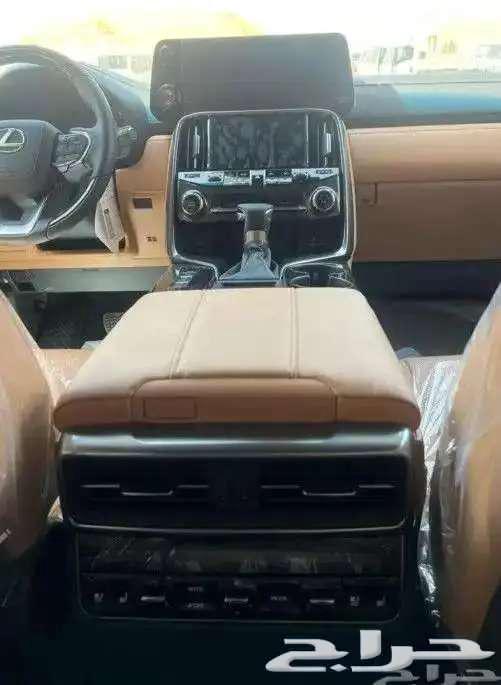 Lexus BB600 2025 LX64376244451458113