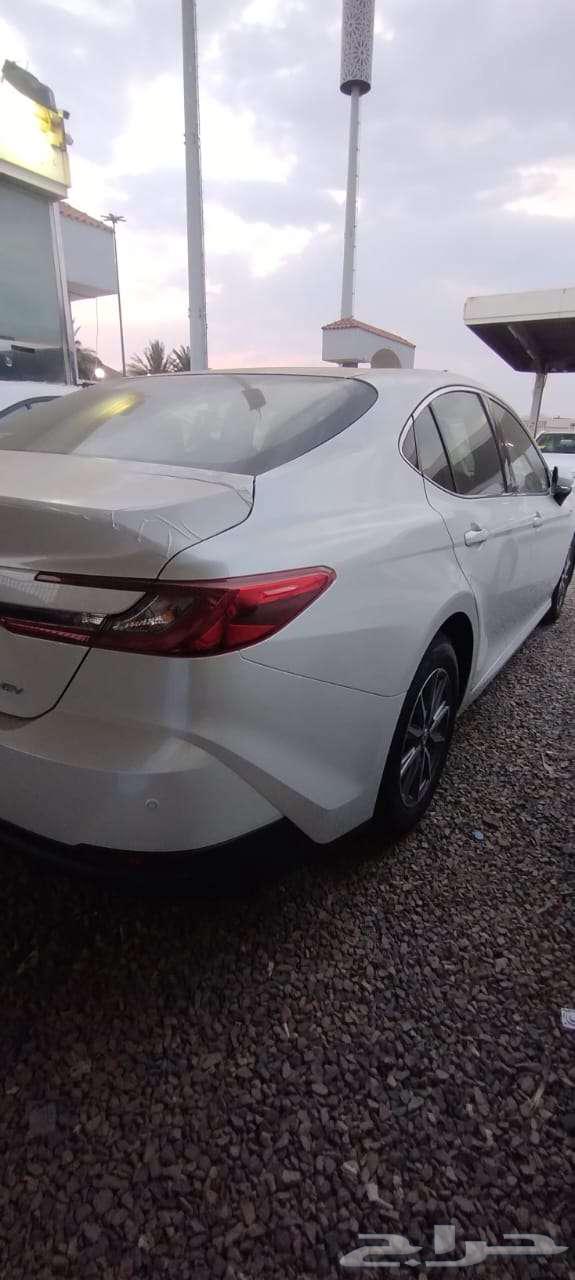 تويوتا كامري E هايبرد 2025 كاش و تمويل64374495391618114