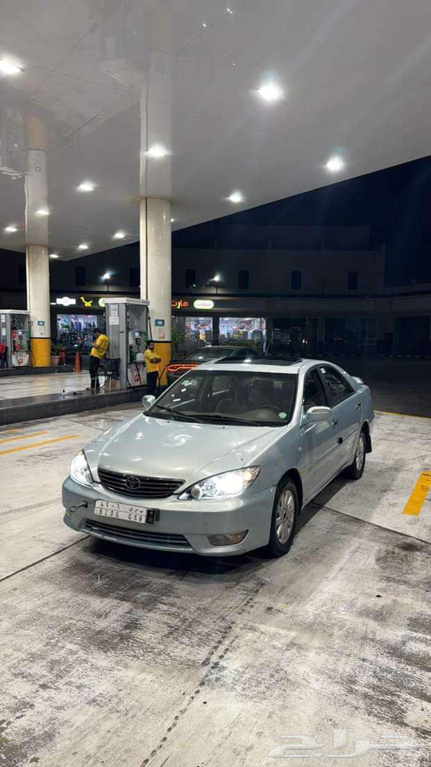 Camry Grandi Model 200664385635045634112