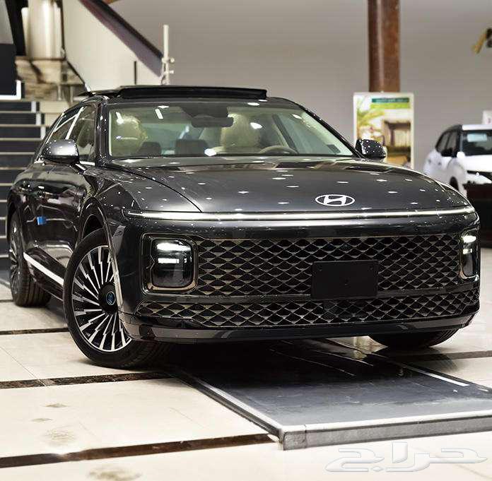 هيونداي ازيرا كلاسيك وكاليجرافي اللون الاسود كاش واقساط 202664381342774273111