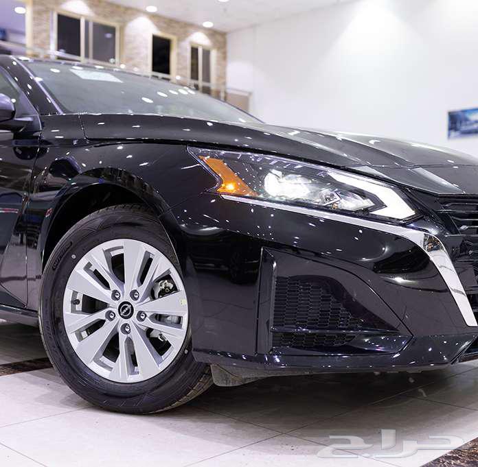 نيسان التيما ستاندر 2025_الوان مميزة64381961508226112