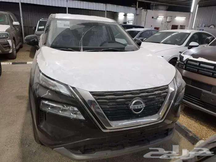 Nissan Extreel 7-seater without double 2.5 N64376289403011113