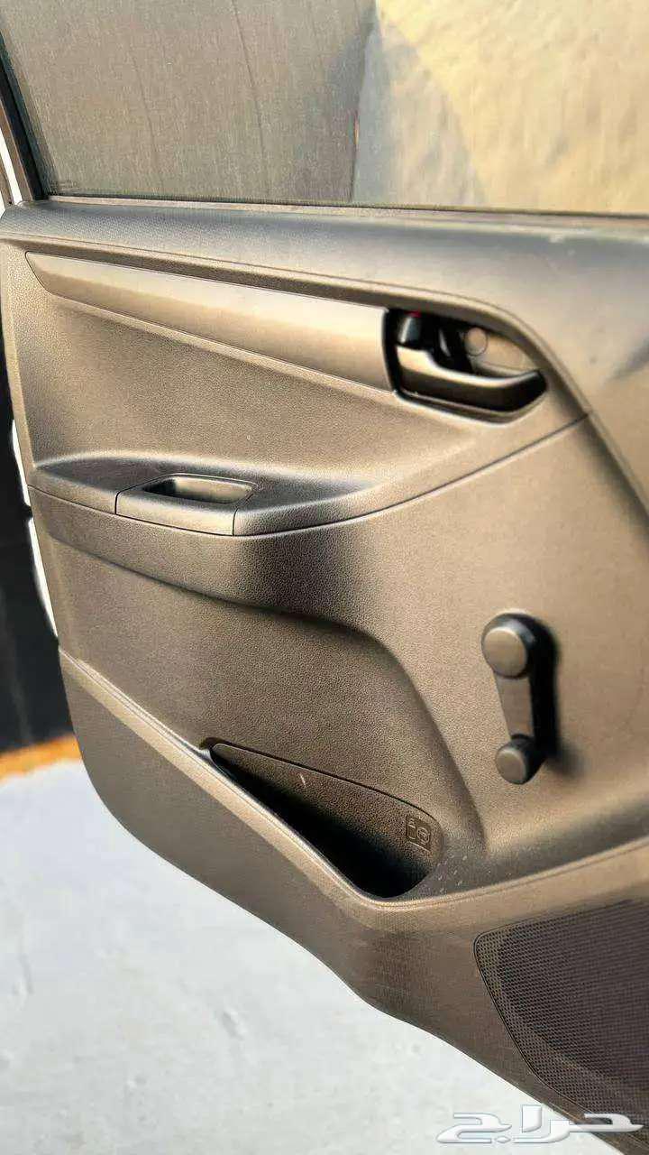 Isuzu G-Martin 2025 Manual64376080077059113