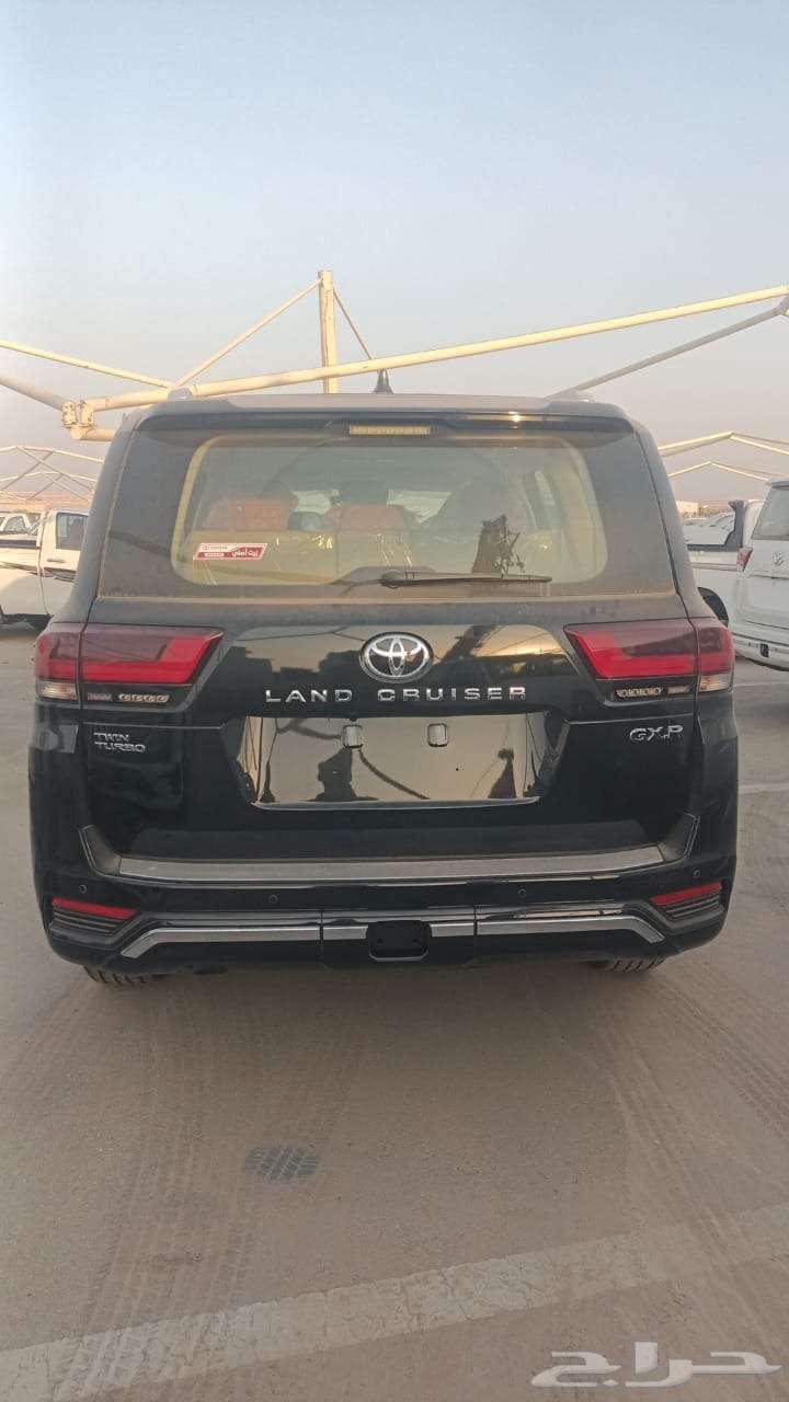 تويوتا لاندكروزر GXR4 بنزين سعودى 2025 اسود64378847524737112