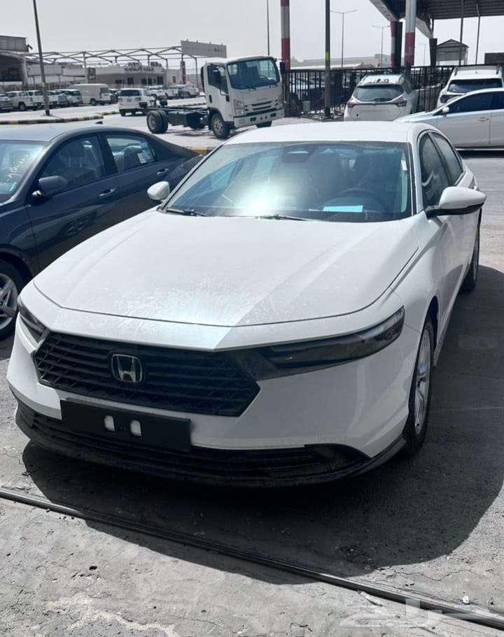 هوندا اكورد LX استندر جميع الالوان 202564380506942593112