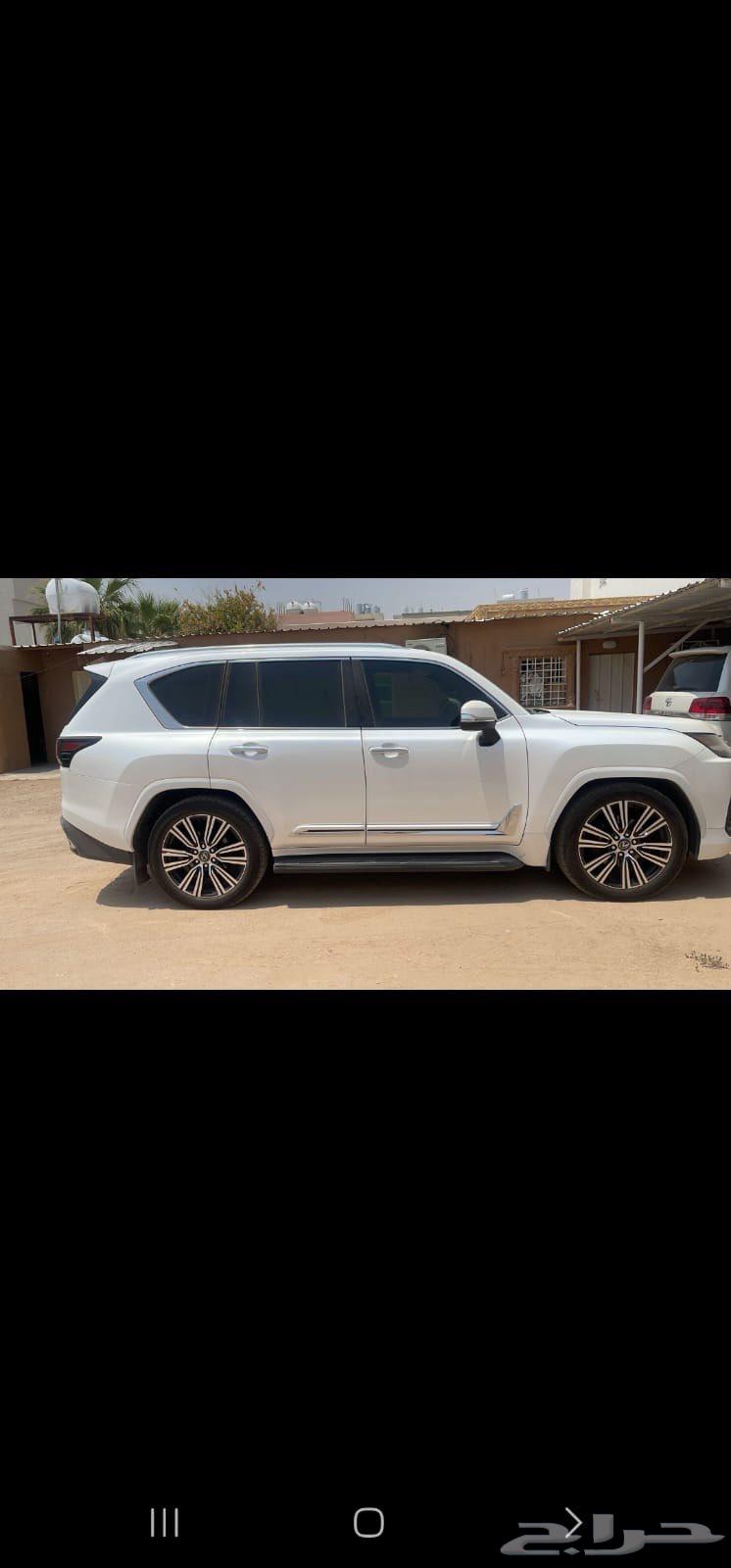 جيب لكزس 202464382665820418110