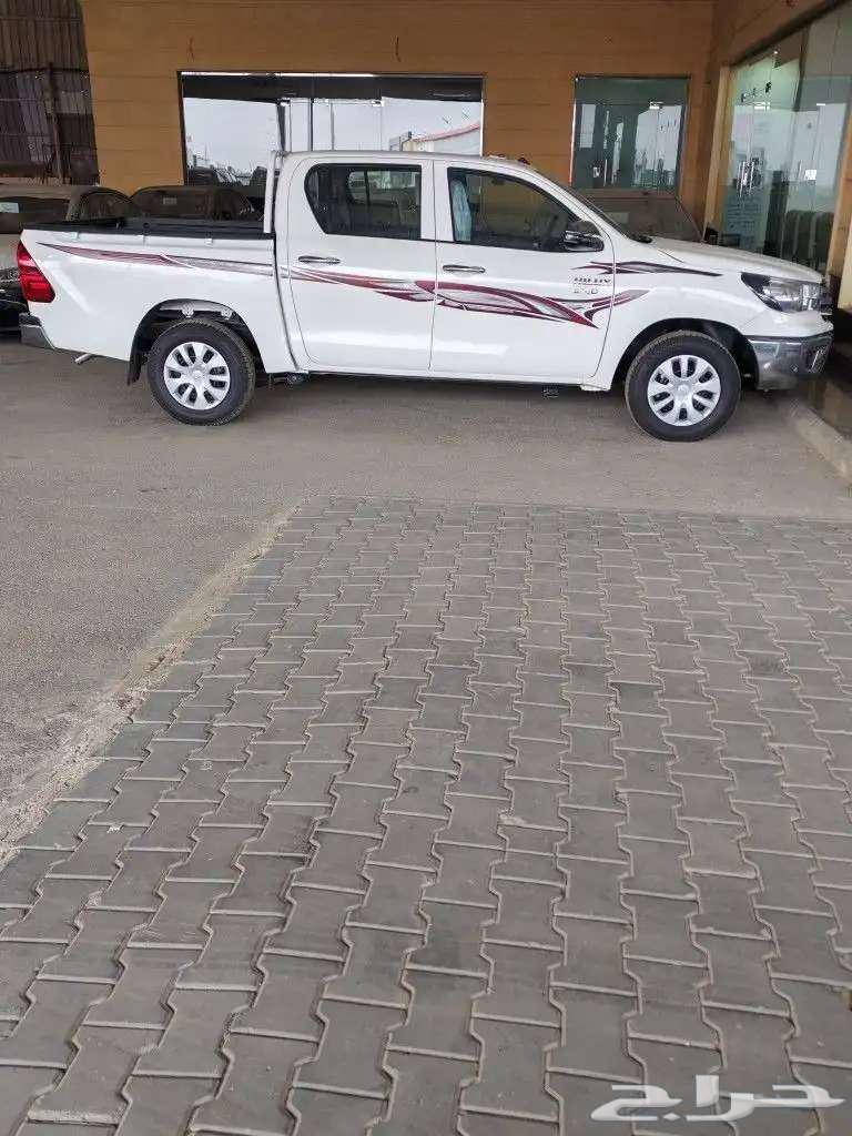 تويوتا هايلكس غمارتين بنزين بدون دبل 2025 ابيض سعودي64374185750913111