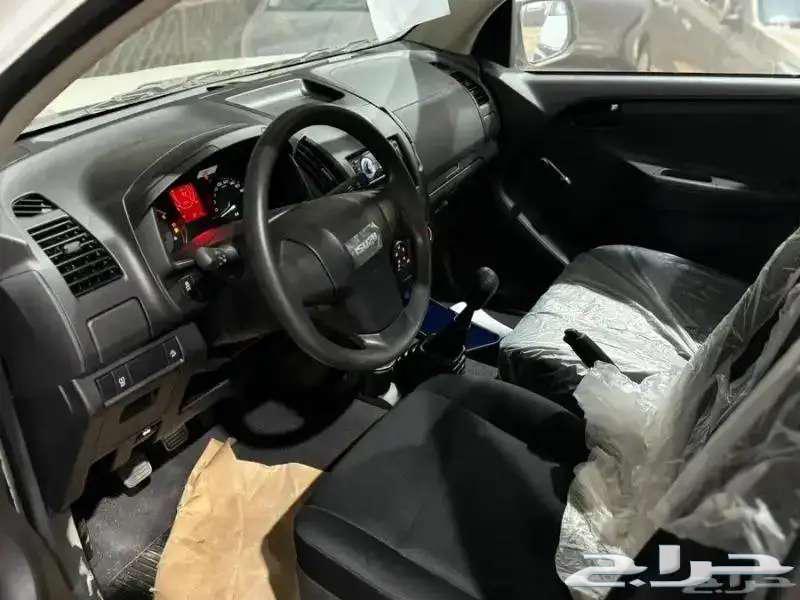 ايسوزو غماره جوانب موديل 2025 عرض مميز64378266570881112