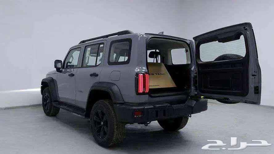 تانك 300 فل كامل دفع رباعي موديل202564378977934979114