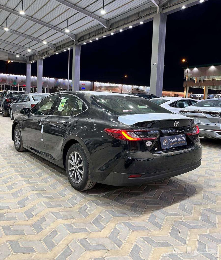 عرض خاص تويوتا كامري E بنزين جنوط 2025- سعودي بطاقه جمركيه64380463297537113