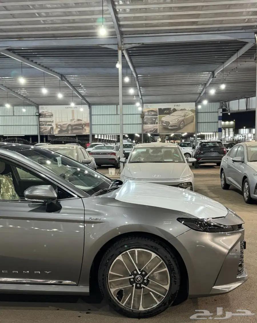 تويوت-ا كامري- LE- هايبرد- بطاقه--2025-سعودى تيتانيوم64377535304451112