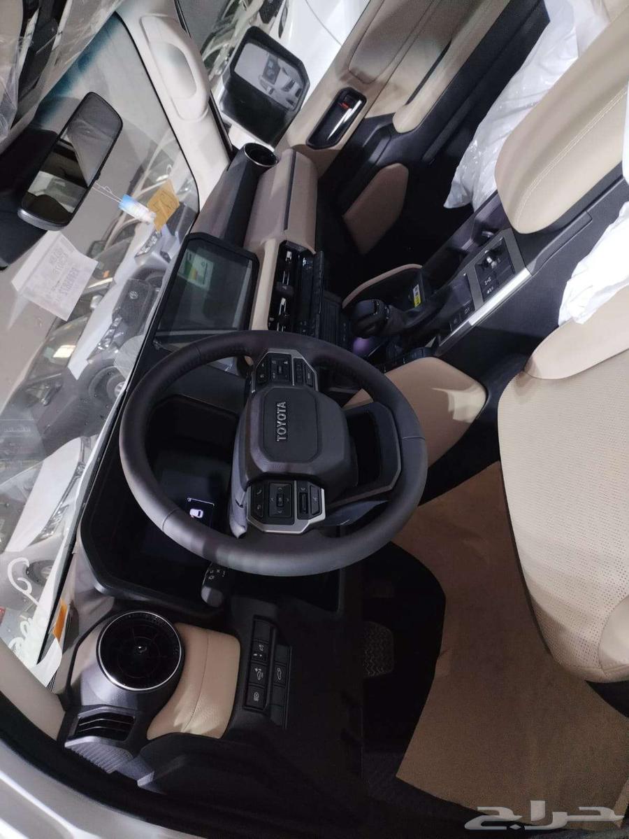 برادو TXL3 تي اكس ال 3 بنزين لون ابيض64374393303554112