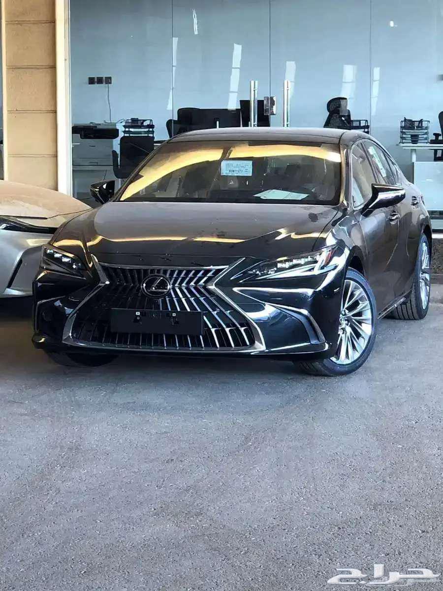 Lexus ES 350 DD Full Option 2025 Available at Al-Hassan64381809267329110