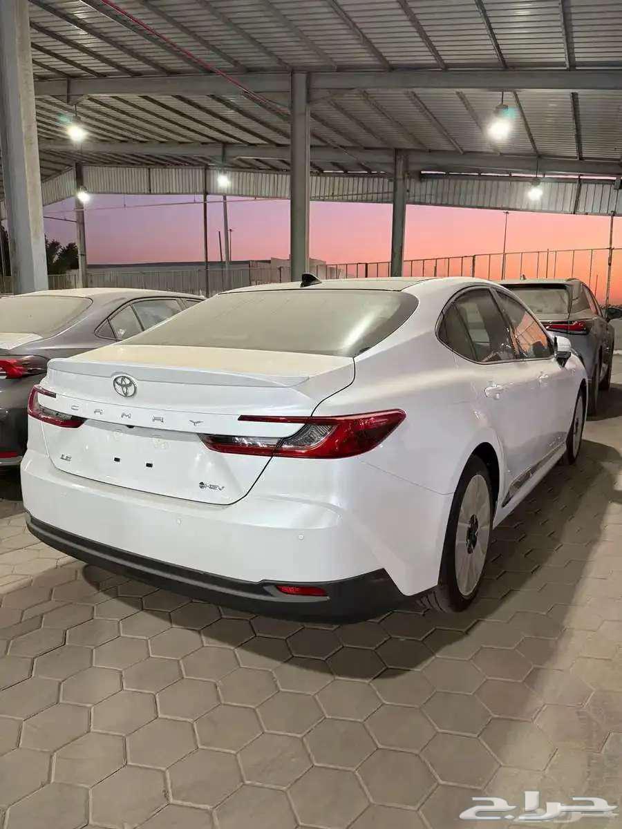 تويوتا كامري LE 2025 هايبرد64374422517762114