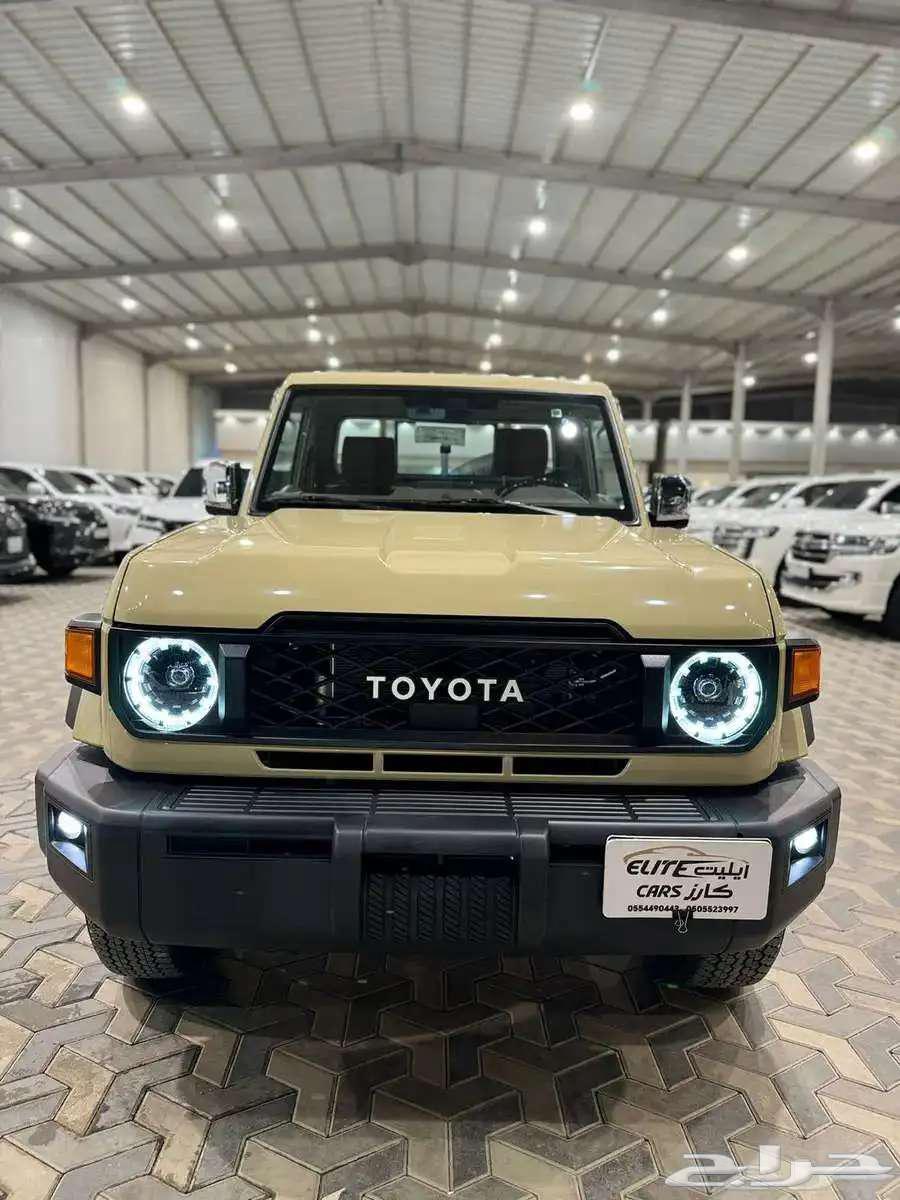 تويوتا شاص 2025 رفرف شبه الجديد ( تم البيع )64374802950658110