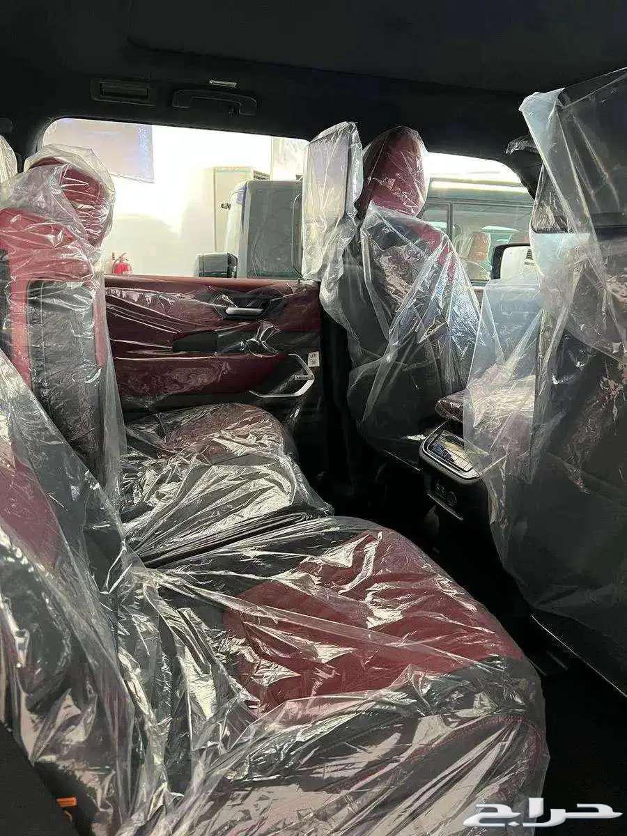 نيسان باترول بلاتينيوم تنفس طبيعي موديل 202564375318795394114