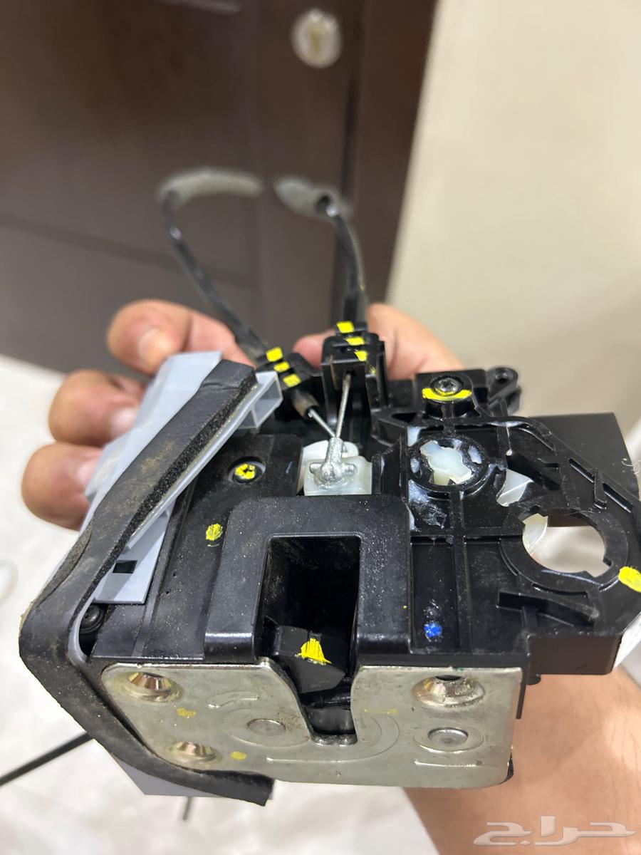 قفل باب سواق اكسنت 202464375468097283110