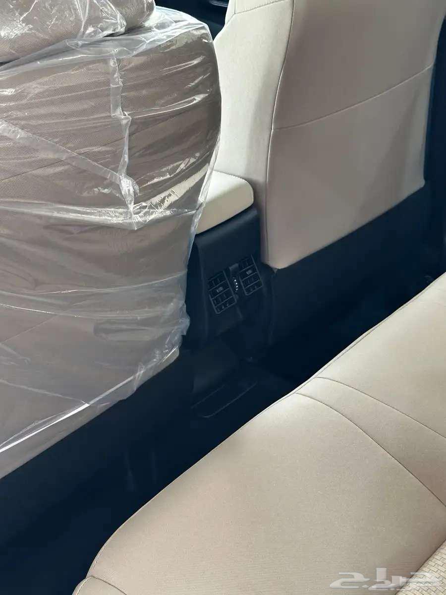 تويوتا يارس واي بلاس نص فل 202664375678567555113